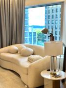 Central Sydney Town Hall 2BR Luxury Apt