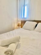 Air-conditioned apartment on the port side