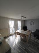 LENS, Bel appartement lumineux spacieux en centre ville 3 chambres