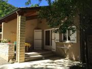 Gîte confortable avec terrasse à Salavas - API-1-52-1143
