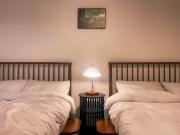 NEW Gangnam Stn 5min 50inch TV Netflix Washer Dryer YOUON STAY