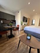 King size studio Rue Félix Faure 100 m Palais et plage