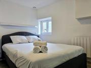 La Croix 2 personnes, Cœur village St Bris