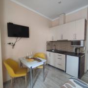 Бежевые апартаменты