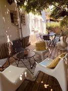 maison des muriers au calme