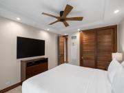 Top Hyatt Regency Maui Hotel Heliport