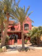 West Golf beautiful Townhouse