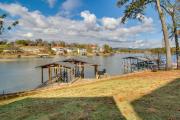 Private Pool and Slip Luxury Lake Hamilton Home!