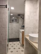 Elegant 3BR Retreat in Sintra Historic Center Elegant 3BR Retreat in Sintra Historic Center