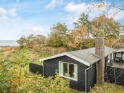 6 person holiday home in Glesborg