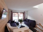 Chalet alpin confortable · 8 personnes · Navette ski · Wifi gratuit - FR-1-358-158