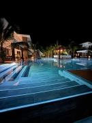 Villas LM Monterrico H8 con salida a piscina