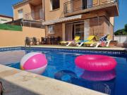 Casa en el corazón de LEscala con terraza - HISP-236-11