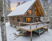 LInukshuk - Chalet en bois ave Spa