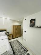 boulevard Pyramids view inn