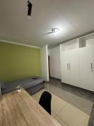 Spacious 7 bedroom house with pool and jacuzzi