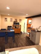 Sweet Beech St Retreat-Basement Apt