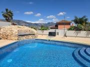 Spacious And Elegant Villa V214