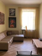 Green House Apartment