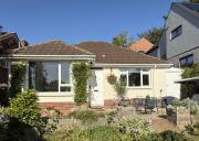 3 Bed Cottage in Central Topsham overlooking the River Exe with Parking