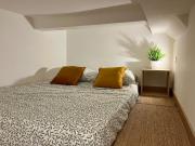 Logement de prestige, entre port et plage