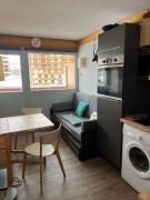 Val Thorens - Ski InOut - 4 Beds Flat V-473