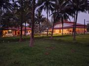 Farm Retreat by TastyTek