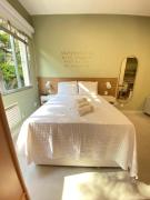 Quiet and well-decorated studio, AC, Wi-Fi