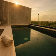 Lovers Nest with private Pool and Balcony