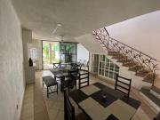 Bonita y amplia casa