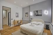 Apartment Center of Paris by Studio prestige