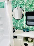 Good Vibes Hidden Oasis