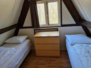 Charming chalet in Durby with patio