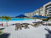 Santorini Baia Kristal con Playa Única en Cartagena