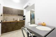 MODERN Studio ApArt Hotel - near AquaPark Amazonia and Hospitals Babes and Cardiology