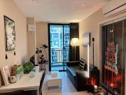 市中心宁曼的套房公寓泳池健身房停车场Downtown swimming pool, gym, and parking lot