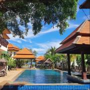 ปราณบุรีน้อยรีสอร์ท