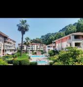 T2 moderne avec piscine, tennis et garage