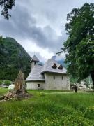 Kulla e Gjyshit - Guest House