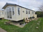 Lovely 8 Berth Caravan At California Cliffs, Near Scratby Beach Ref 50046L