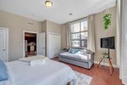 Modern 2 bedroom - Center City Philadelphia