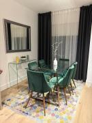 Gorgeous 2 Bed 2 Bath Vauxhall