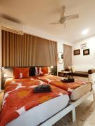 Elena Holiday Apartment