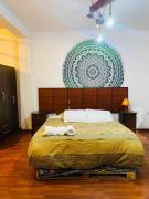 Pumpkin Cozy Panoramic Suite with King Bed