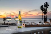 La Jolla Panoramic Ocean Retreat with Rooftop