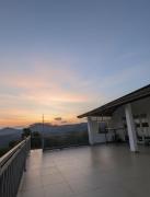 Victoria Heritage Inn - 2BR Fully Furnished Apartment