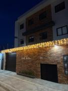 Apto 2 Quartos Novo e Super Confortável