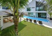 Bangtao Luxury Pool Villa - PrymaSelva