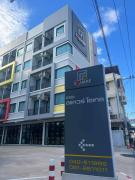 The Square Hotel เดอะสแควร์โฮเทลนครพนม