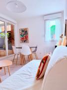 La Parenthèse proche Airbus, Meett, Parking privé proche Aéroport